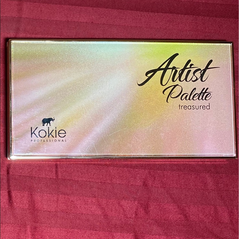 Makeup palette